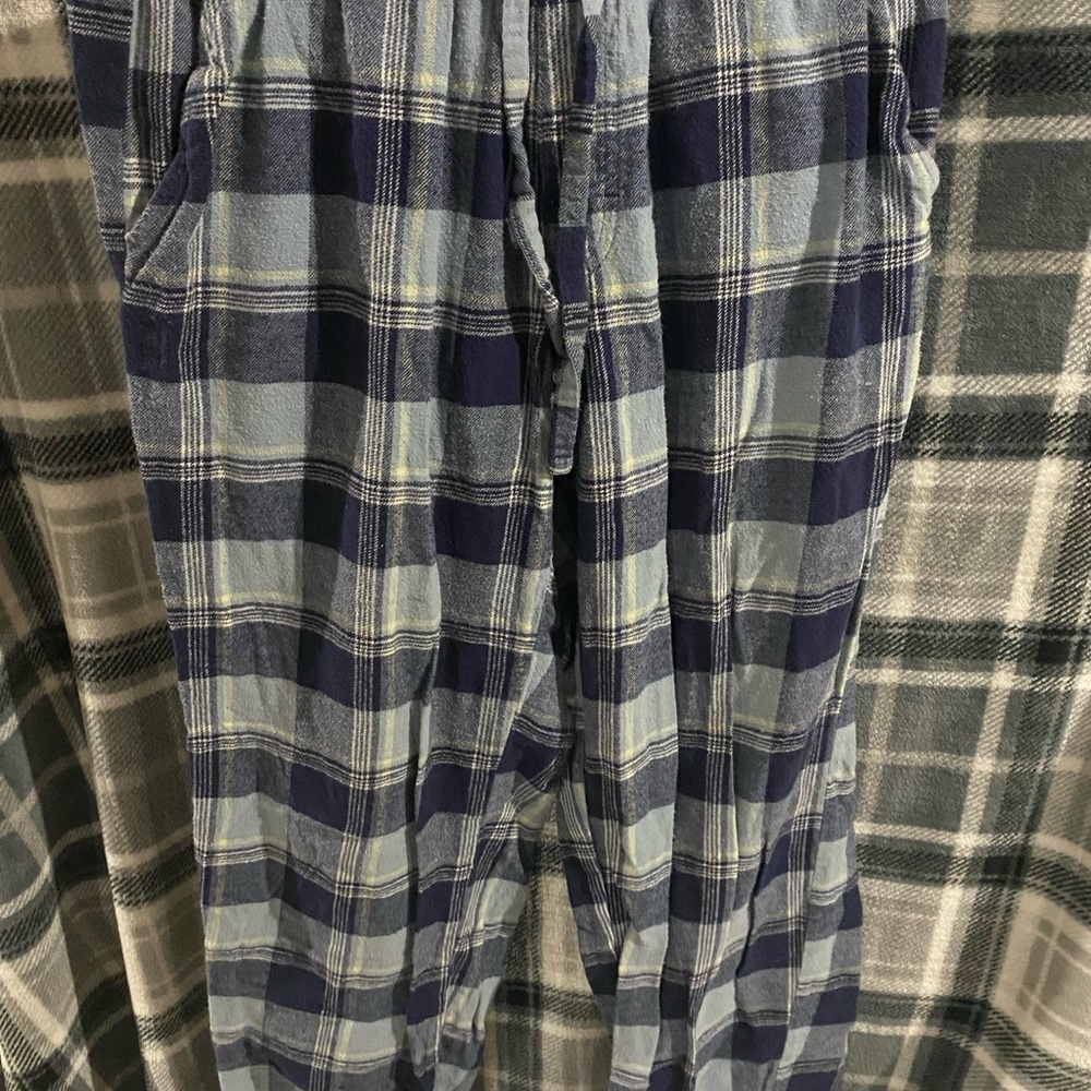 Old Navy Men's Plaid Joggers - Navy and Gray